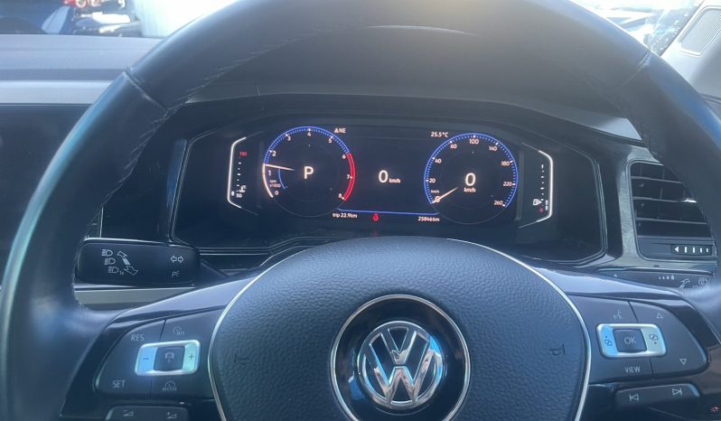 Volkswagen Polo 2019 full