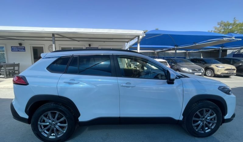 Toyota COROLLA CROSS 2024 full