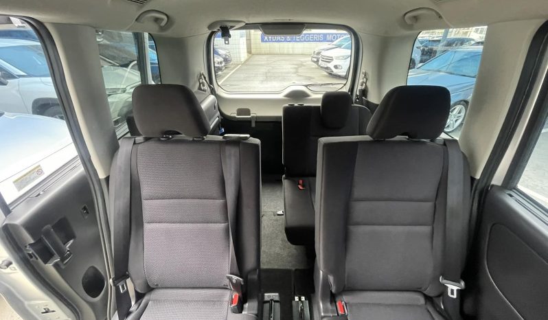 Nissan Serena 2021 full