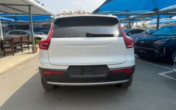 Volvo XC40 2021