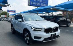 Volvo XC40 2021