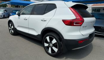 Volvo XC40 2021 full