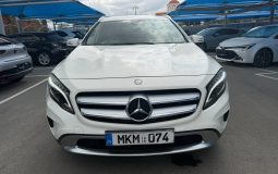 Mercedes-Benz GLA-Class 2015