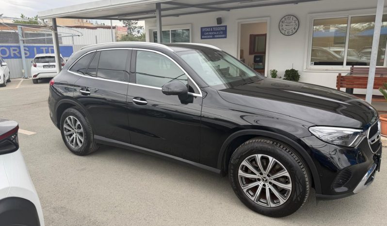 Mercedes-Benz GLC-Class 2023 full