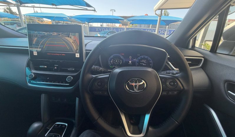 Toyota COROLLA CROSS 2025 full